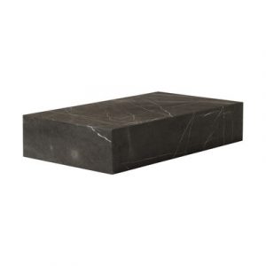 Plinth Grand Couchtisch / Marmor - 137 x 76 cm x H 28 cm - Menu - Grau